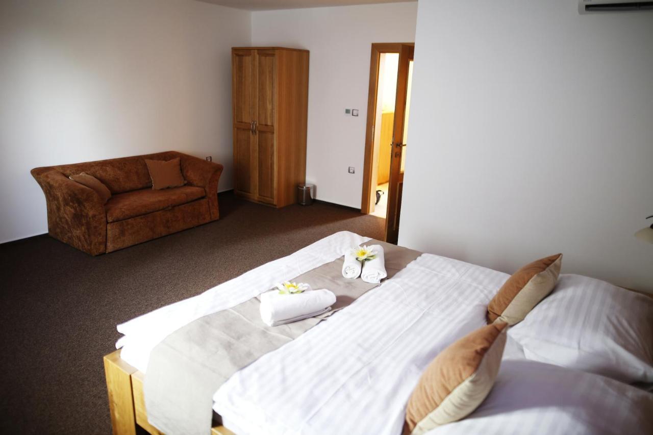 Hotel Farma Vysoka Chrastava Luaran gambar