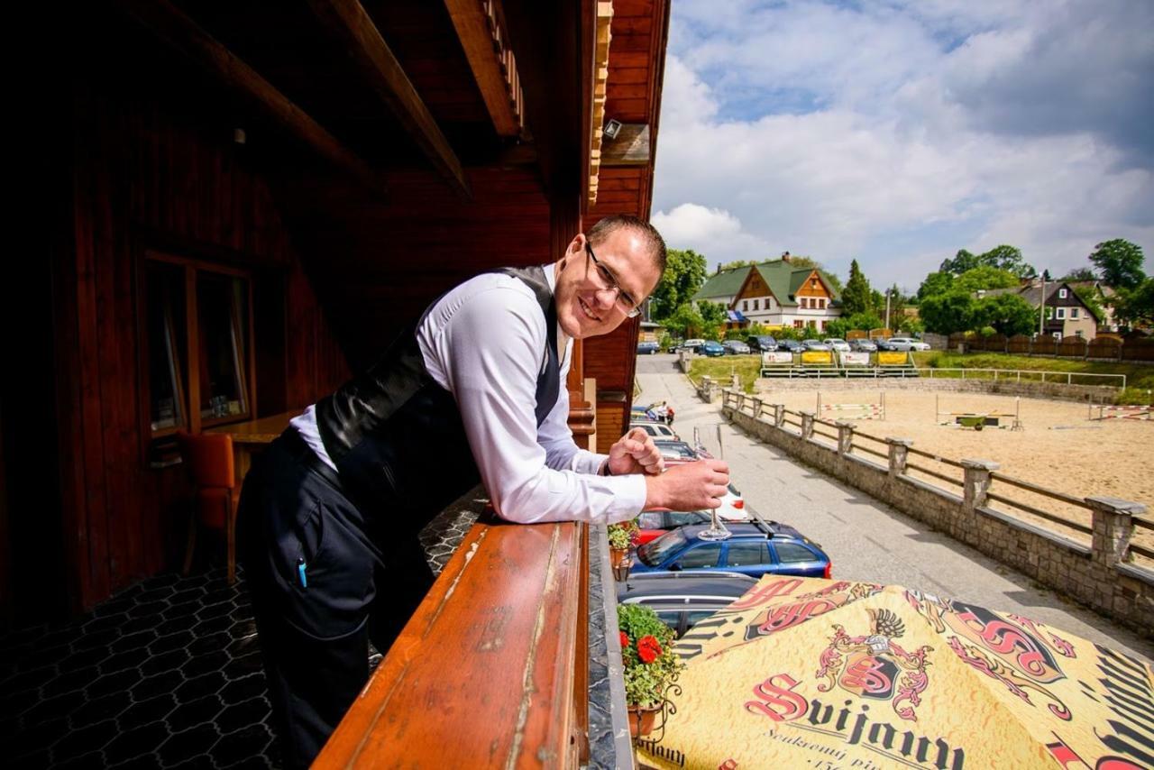 Hotel Farma Vysoka Chrastava Luaran gambar
